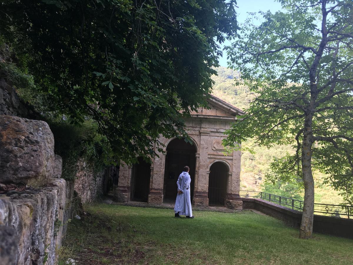 Anguiano Monasterio De Santa Maria De Valvanera מראה חיצוני תמונה