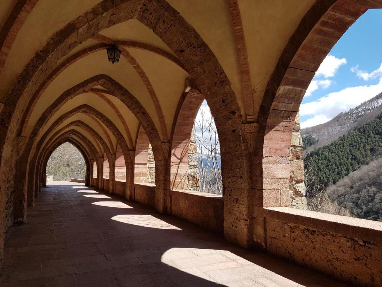 Anguiano Monasterio De Santa Maria De Valvanera מראה חיצוני תמונה